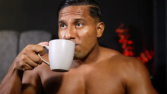 CallumMuscle live sex cam