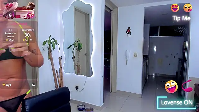 AbrilStivenson_ live sex cam