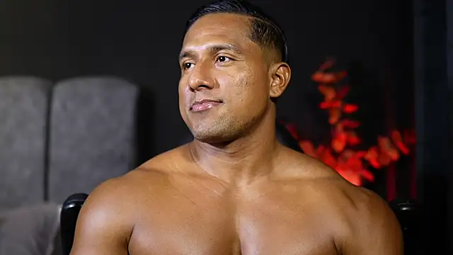 CallumMuscle live sex cam