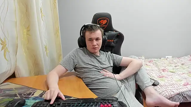 iliaskrislove live sex cam