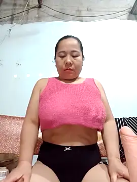 Queen-18200 live sex cam