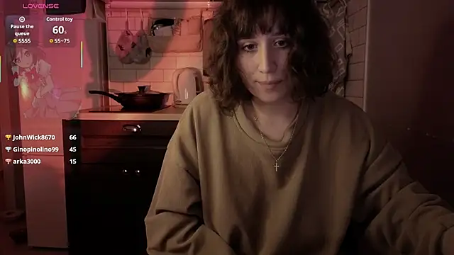 whatamarrie live sex cam