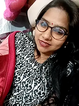 urvashi01224 live sex cam