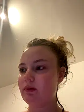 CherryEmmy live sex cam