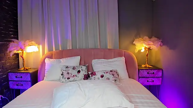 AmedeeaBanks live sex cam