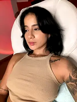 Ale_Lewis live sex cam