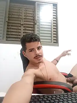 Caiomoretto live sex cam