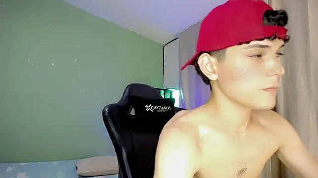 dilan_hott_ live sex cam