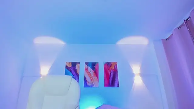 KamiSuarez live sex cam