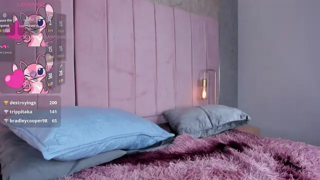 gaby_cloudy live sex cam