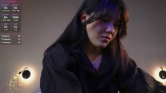 MoiraEger live sex cam