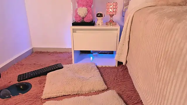 Alissonroses live sex cam