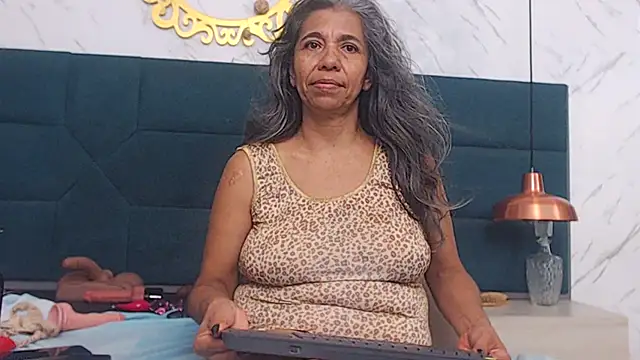 chanel_grant live sex cam