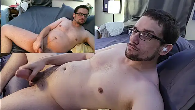 MaxxCloud live sex cam