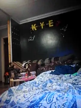 Nawtyslaveteen live sex cam