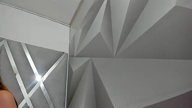 Valeria_grey69 live sex cam