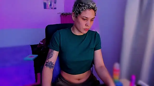 Charlee_pink live sex cam