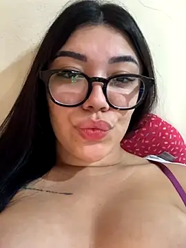 Alexa69xx live sex cam
