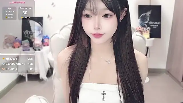 -EEBABY live sex cam