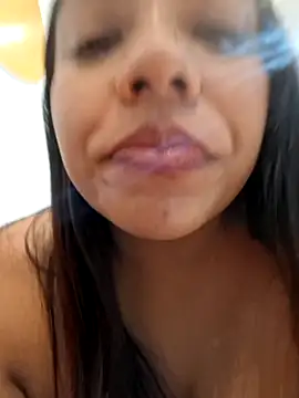 CanelitaPasion live sex cam