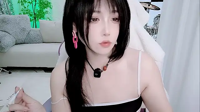 Evangelin-e live sex cam