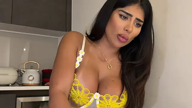 ArabicBarbie live sex cam