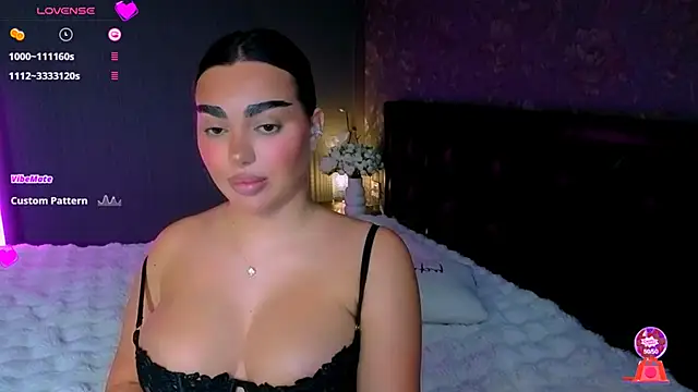 Leyla__Demir live sex cam