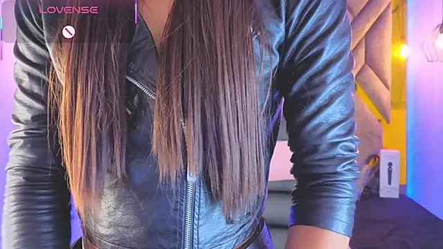 Dom_venena live sex cam