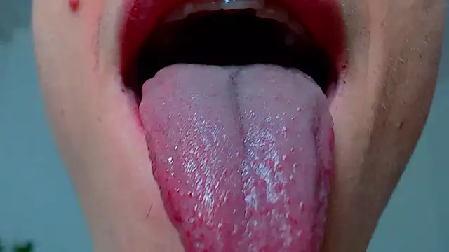 ZeinMiracles live sex cam