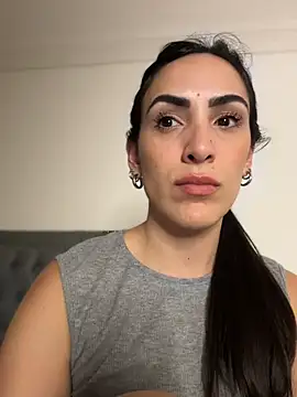 alessandra-a live sex cam