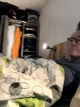 bogland33 live sex cam