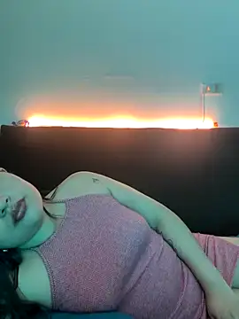 LouisaAlcott live sex cam