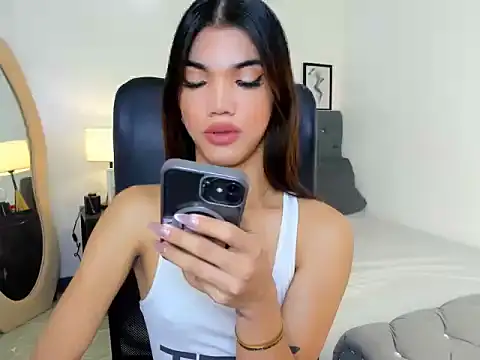 CassieSommereux live sex cam