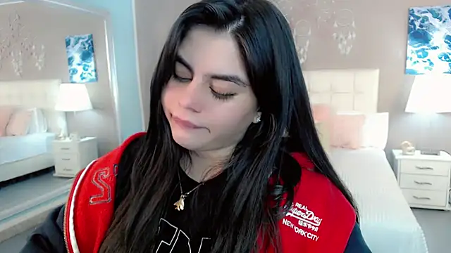 _Maddison_Ivanova_ live sex cam