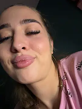 Natashaa15 live sex cam