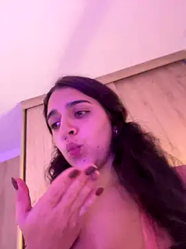 Alice777_ live sex cam