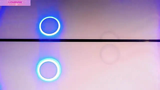 Ana_Paaula23 live sex cam