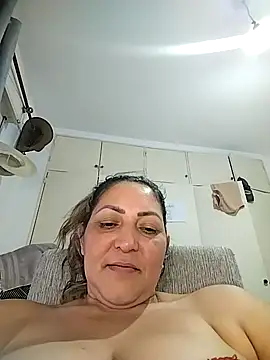 Lunita86 live sex cam