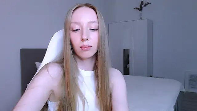 Luna_insniity live sex cam