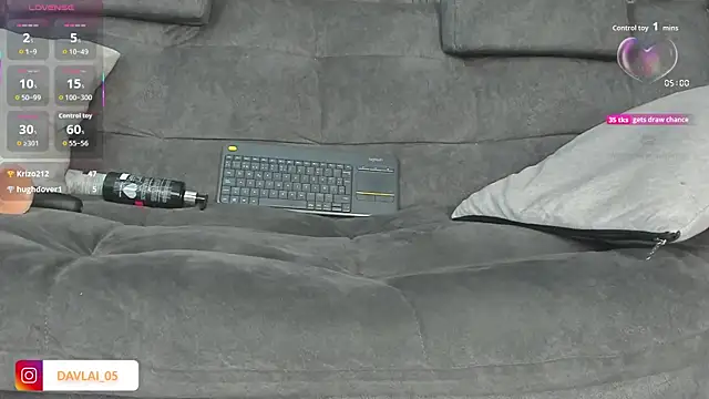 Daviid_laidd live sex cam