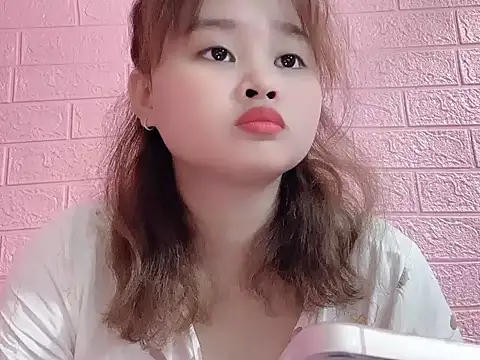 Lina8386 live sex cam