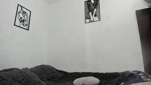 Nathaly_love96 live sex cam