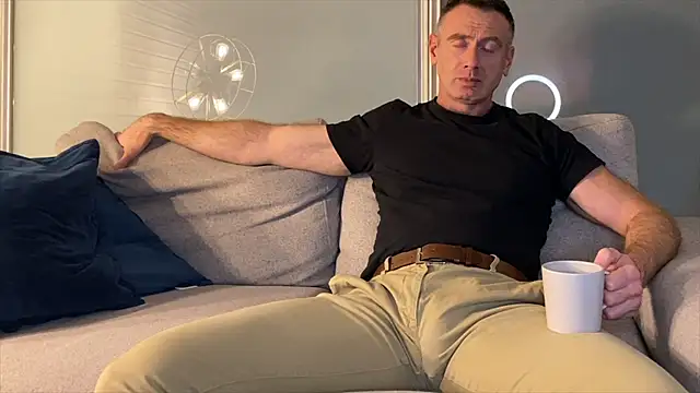 TheDonnyBasilisk live sex cam