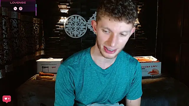 andrewxbi live sex cam