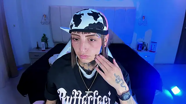 Gyal_8_ live sex cam