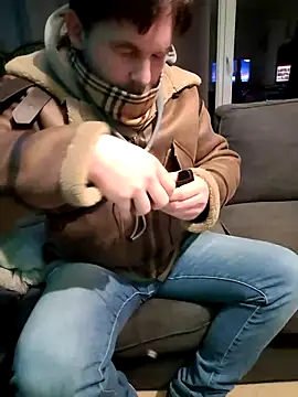 tom_sauwer live sex cam