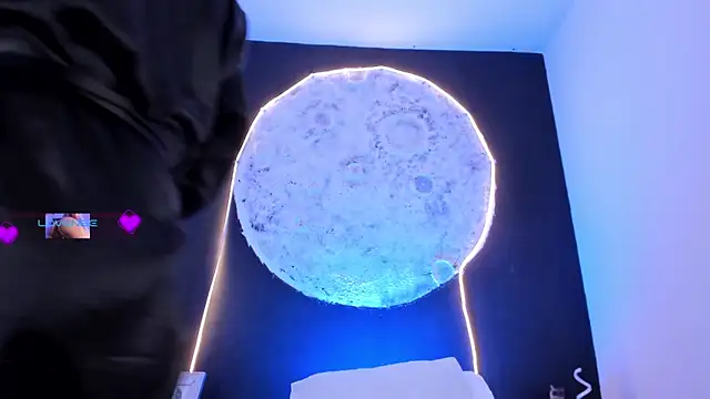 EthaanCox live sex cam