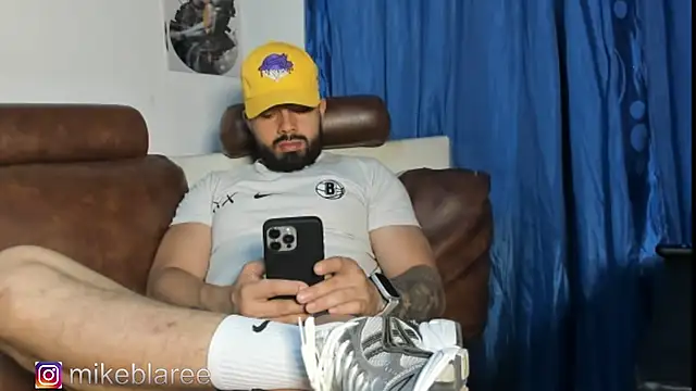 mikeblaree live sex cam