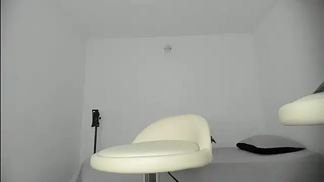 SARA_TS_FOX live sex cam