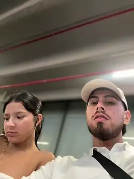 Tomas_Olivia live sex cam